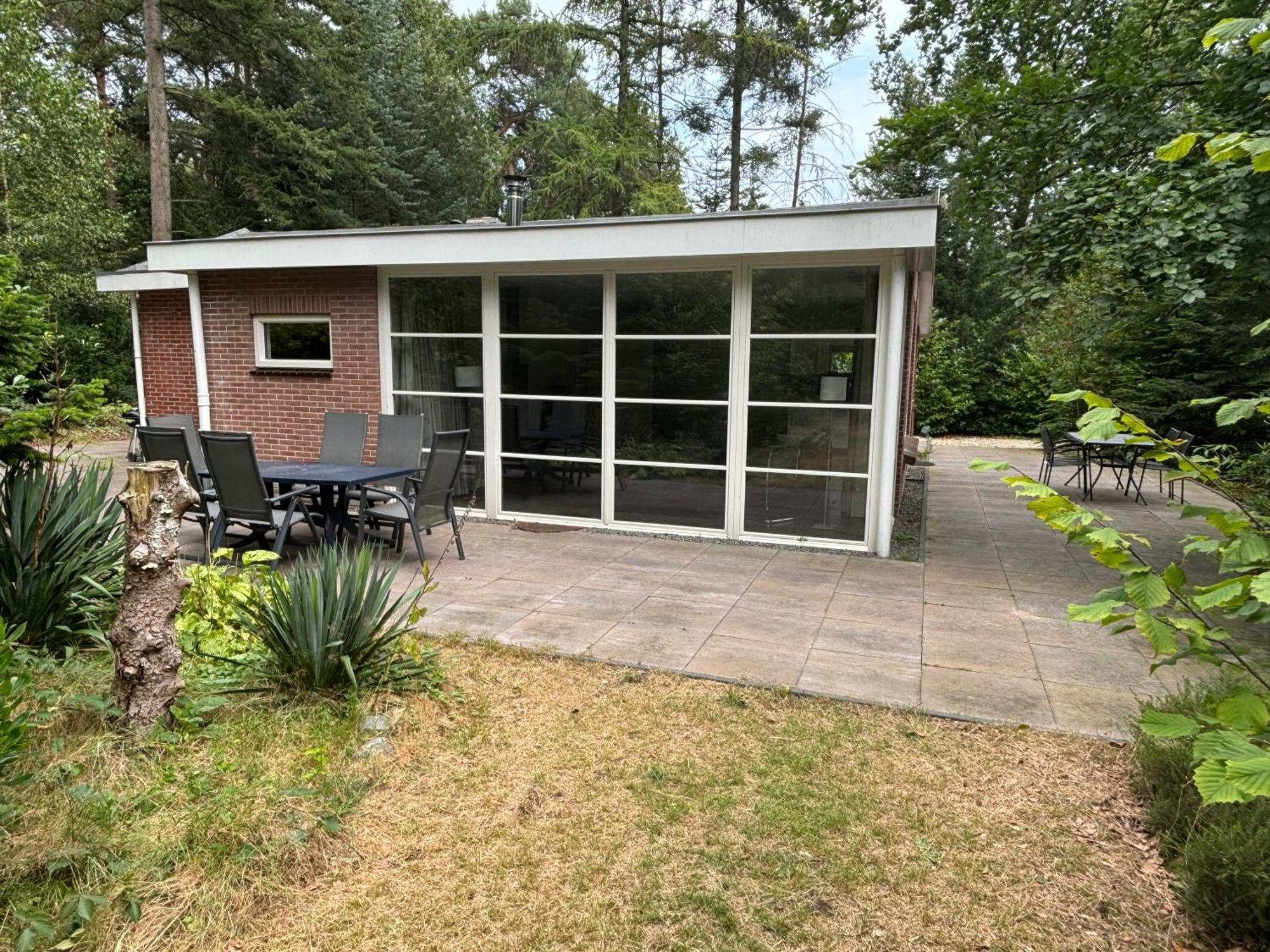 Relaxen In Het Bos Met Privesauna Holten Esterno foto