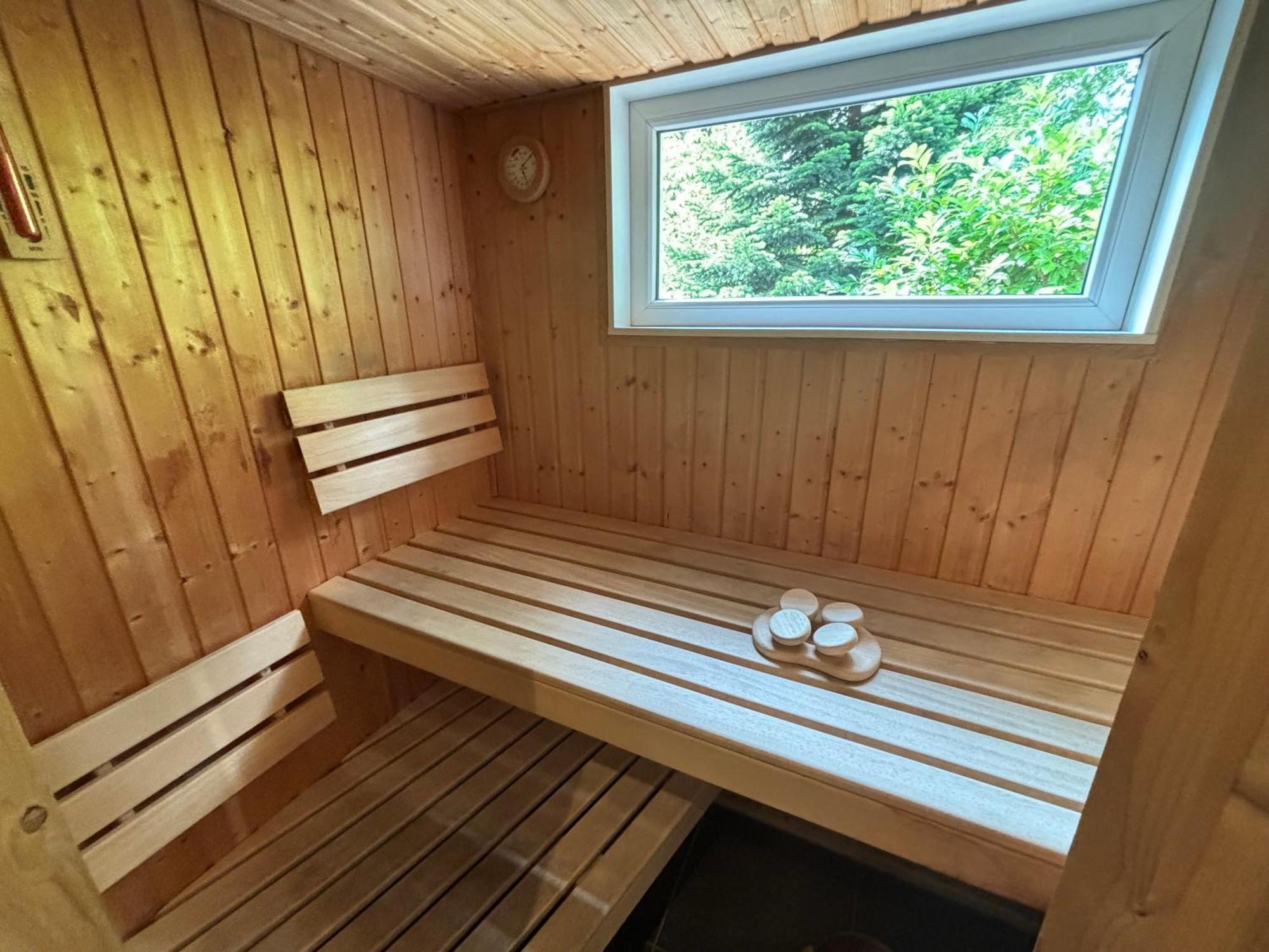 Relaxen In Het Bos Met Privesauna Holten Esterno foto